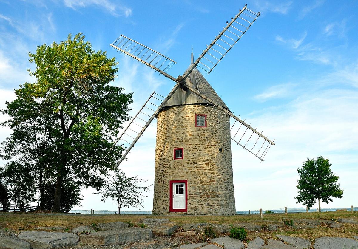 A view of Notre-Dame-de-l'Île-Perrot
