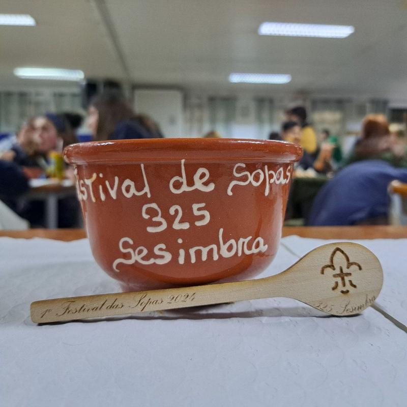 Cartaz oficial: Festival das Sopas de Sesimbra
