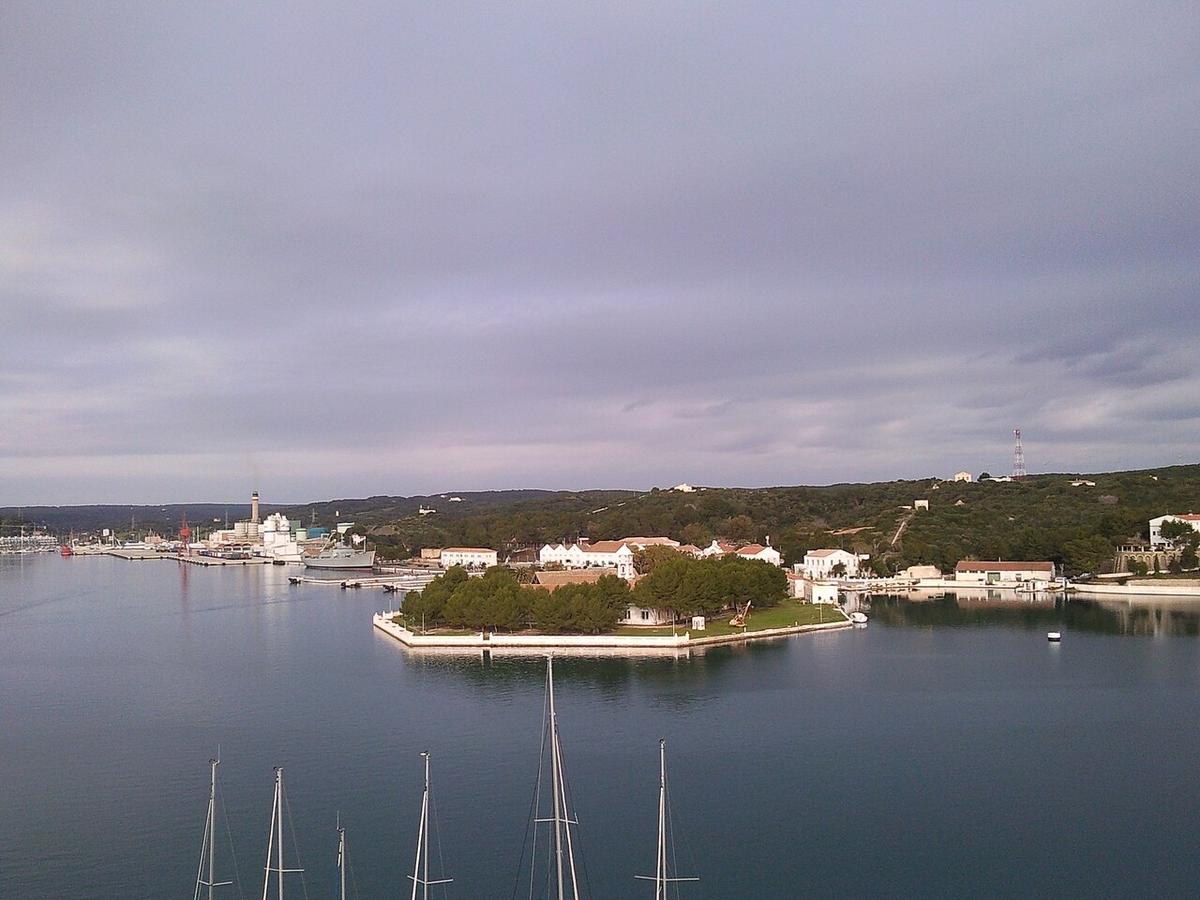 A view of Maó