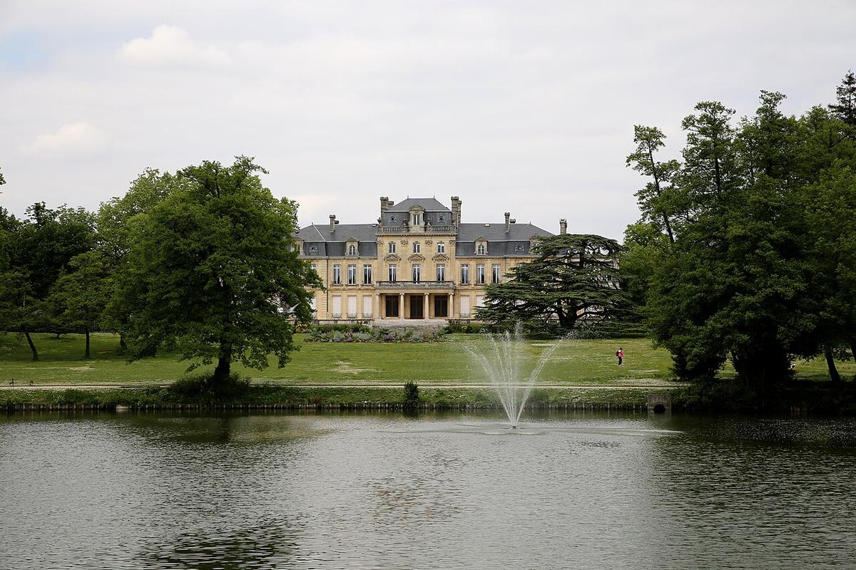 A view of Mérignac