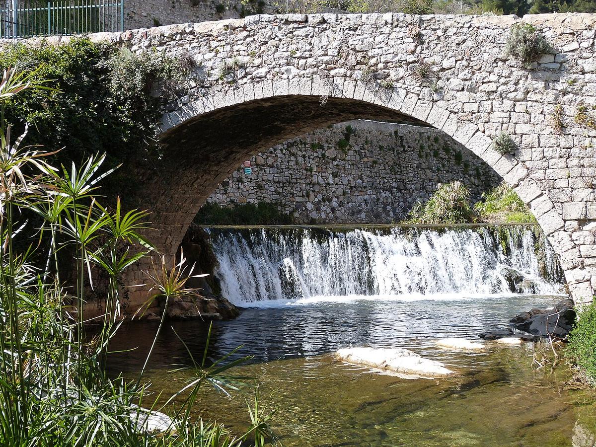 A view of Ollioules