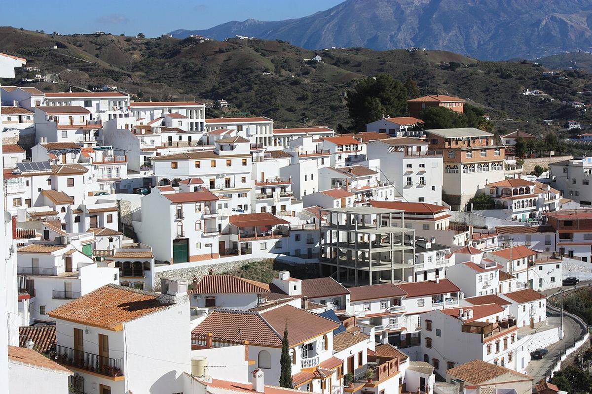 A view of Almáchar